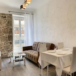 Apartment 2-bedrooms аpartment Port With Parking Nice